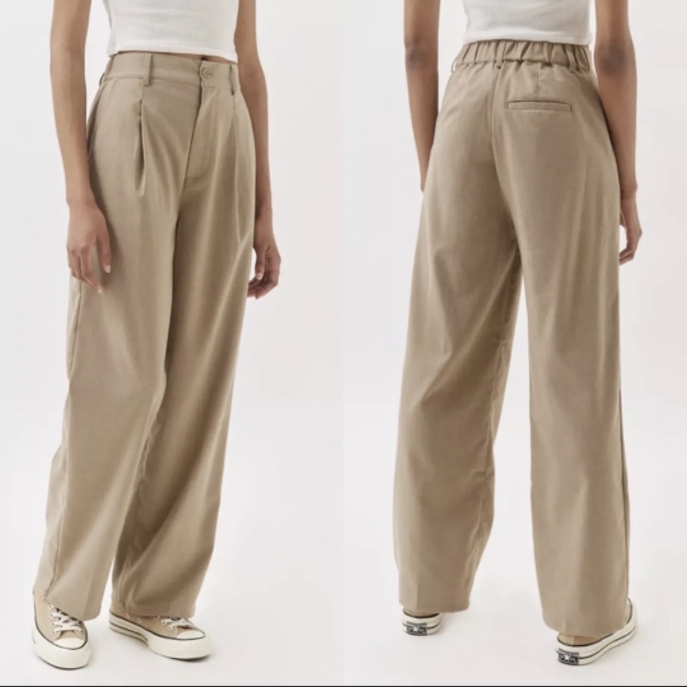 NWT UO Helena menswear trouser